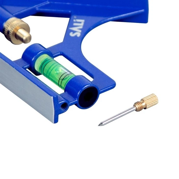 مزيج من المسطرة المربعة