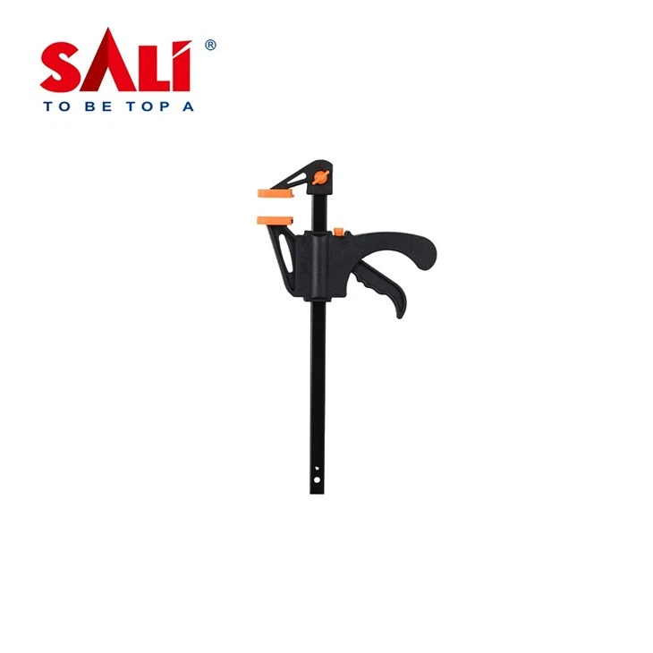 مشابك على طراز F