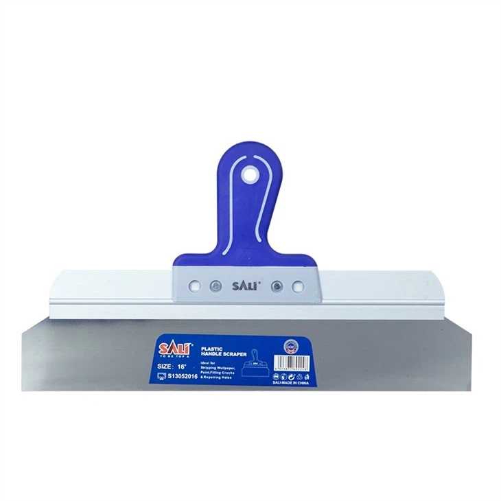 مكشطة بمقبض بلاستيكي