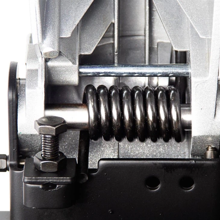 آلة القطع الاحترافية الصينية 6355C 2400W